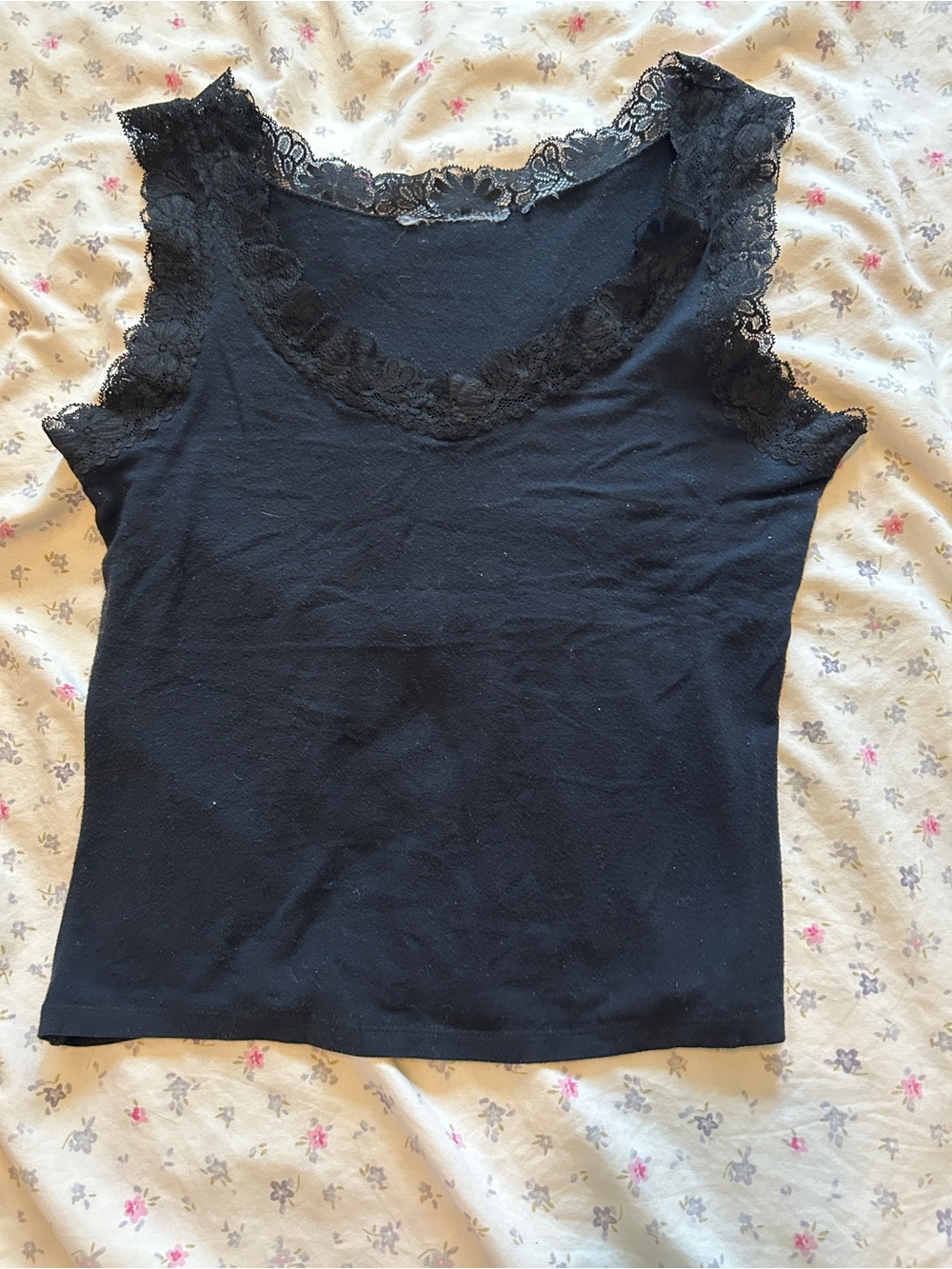 Black Lace-Trim Sleeveless Top - Classic Women's Tank
